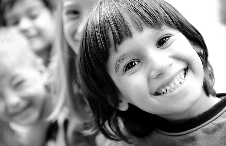 求稳定供应的免费网络轰炸机app